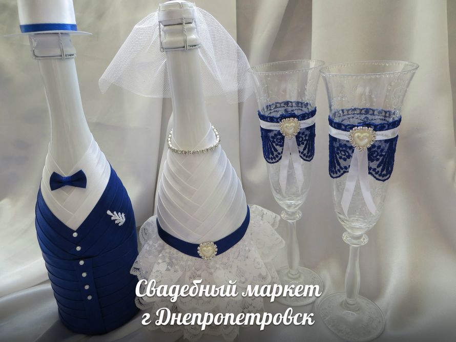 Для чего украшать шампанское на свадьбу Для чего украшать шампанское на свадьбу