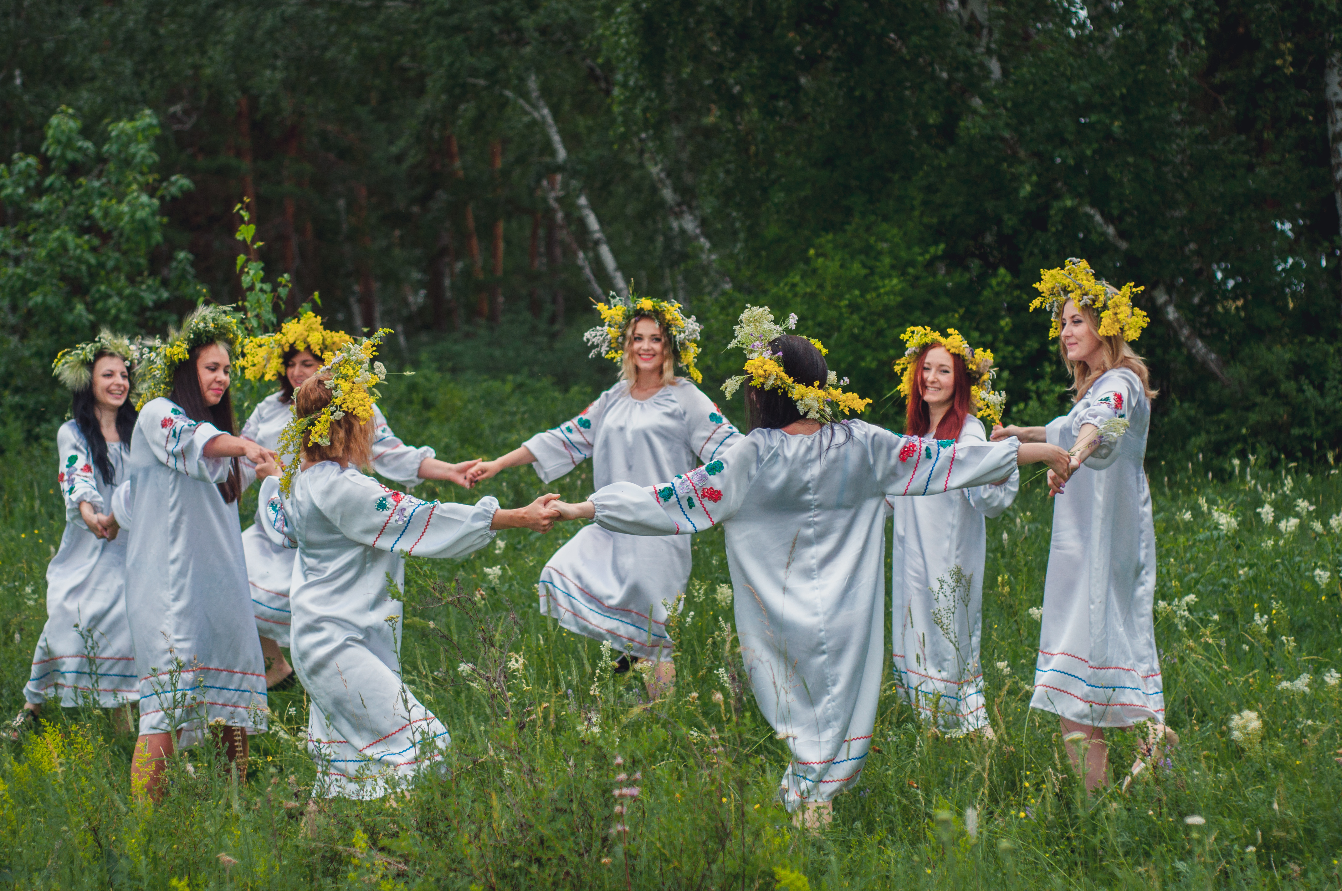 Праздник ивана купала в 2024 картинки. Праздник Ивана Купала в 2022. Праздник Ивана Купала хоровод. Купала Золотаревка.