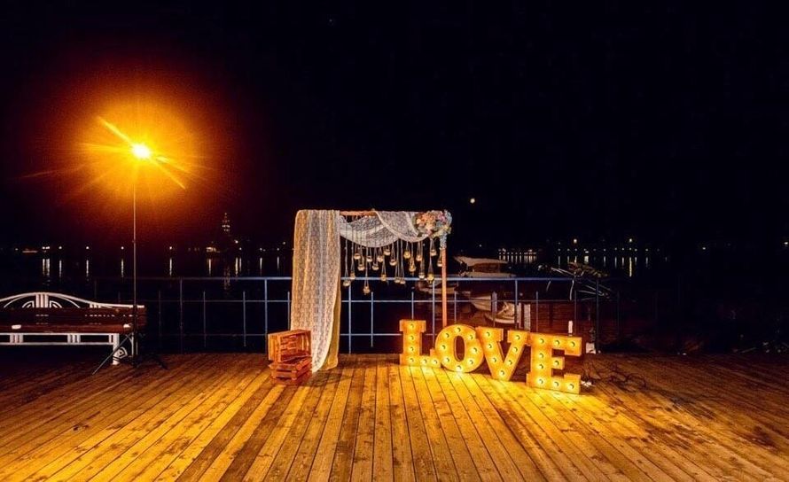 Фото 19713667 в коллекции Буквы "LOVE" с подсветкой - Bukvy decor - аренда декора