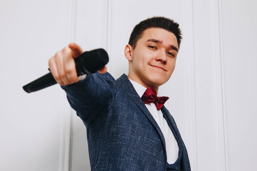 Нотр дам де пари сейчас 2022. Ведущий солист. Самарский ведущий. Фронтмен ведущий. Солист театра.