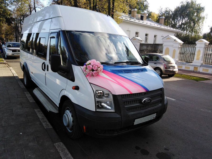 Маршрутка Ford Transit в аренду, 1 час