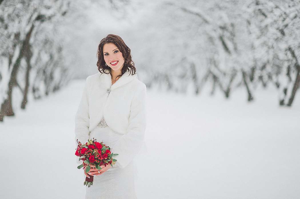 Зимняя невеста - фото 3461617 Dmitry Seleznev - фотограф