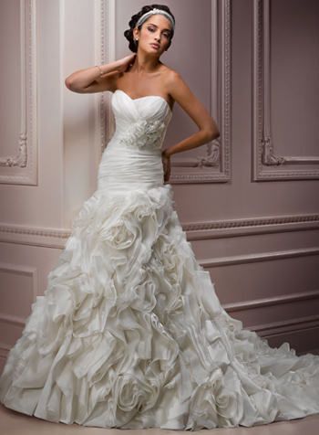 Maggie Sottero 
model:A 3531 Alandra - фото 3313561 Салон свадебного платья  Астана MS style