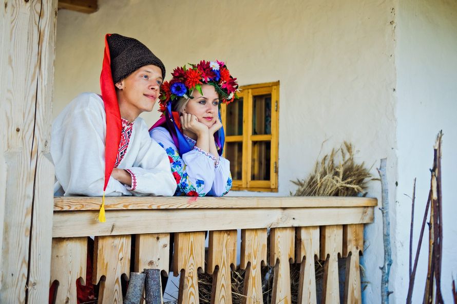 Фотосессия в украинских костюмах - фото 1072347 Агентство праздников "Этно Свадьба"