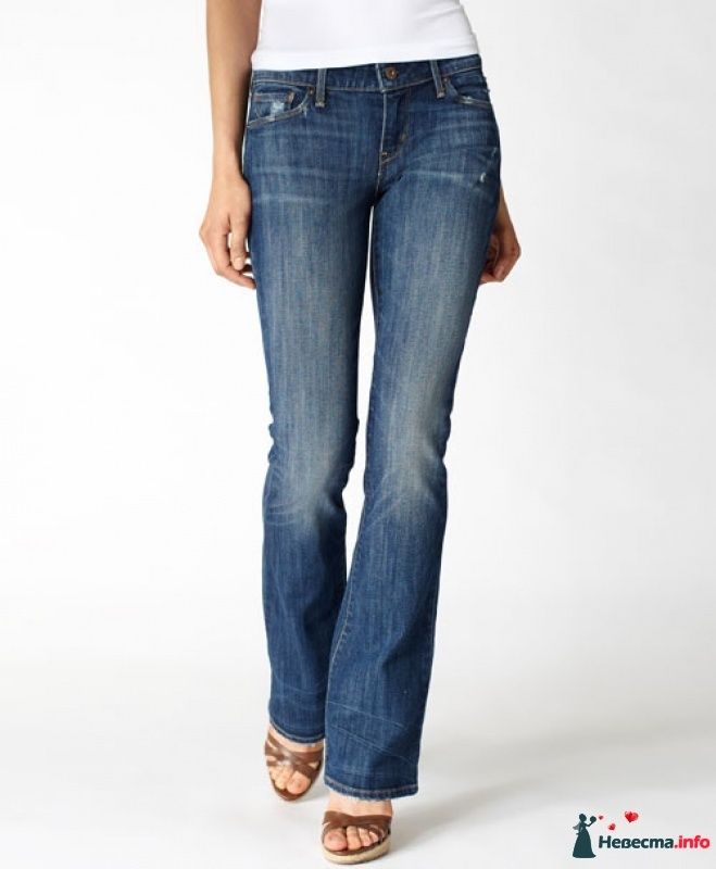 A t jeans. Levis Demi curve skinny Boot. Джинсы Levis Demi curve. Levis Demi curve skinny. Levis Demi curve Bootcut.