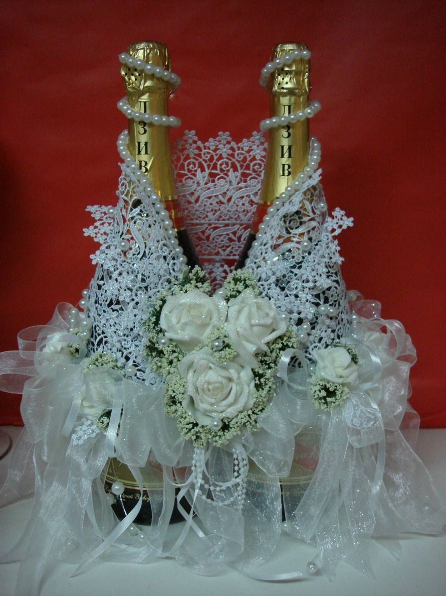 Украшение свадебного шампанского. - фото 14094432 Авторская студия декора "Фея"