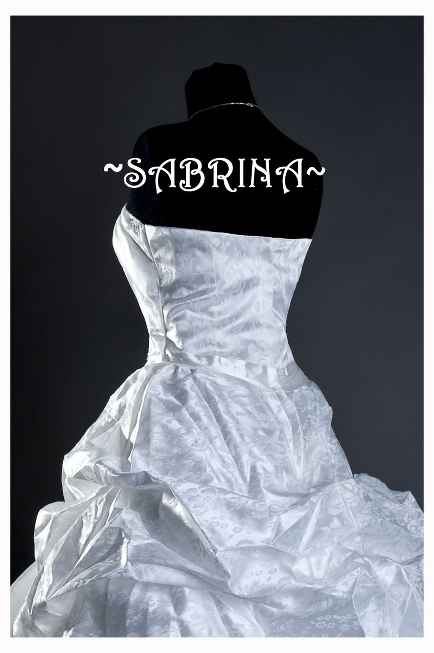Фото 1288653 в коллекции СВАДЕБНЫЕ ПЛАТЬЯ  В НАЛИЧИИ от 6000 - Свадебный салон "Sabrina"