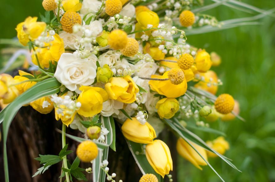 Желтый букет невесты - фото 5578128 Студия флористики и декора "Глориоза"