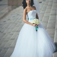 Невеста Кристина в платье от One love♥One life
КОПИРОВАНИЕ ФОТО ЗАПРЕЩЕНО!