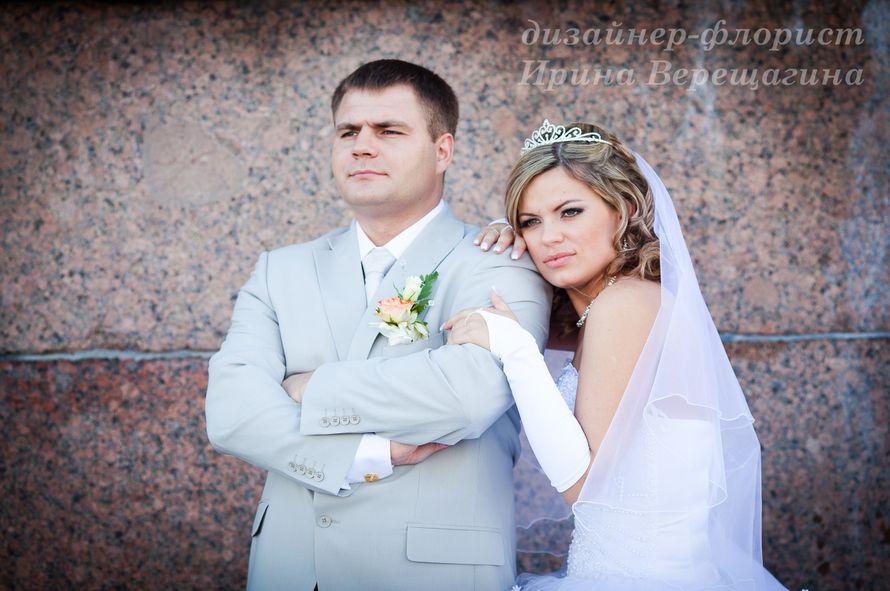 Бутоньерка жениха из нежных роз - фото 1651711 Флорист Верещагина Ирина