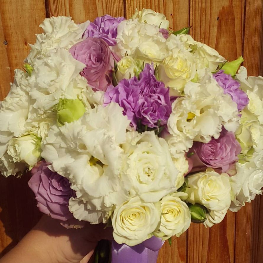 Букет невесты
свадебная флористика
 - фото 9191754 Парикмахер - визажист Алла Зинченко