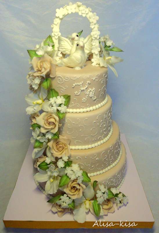 торт вечная классика - цветы, голуби.. - фото 2142244 Alisa-Kisa создание тортов