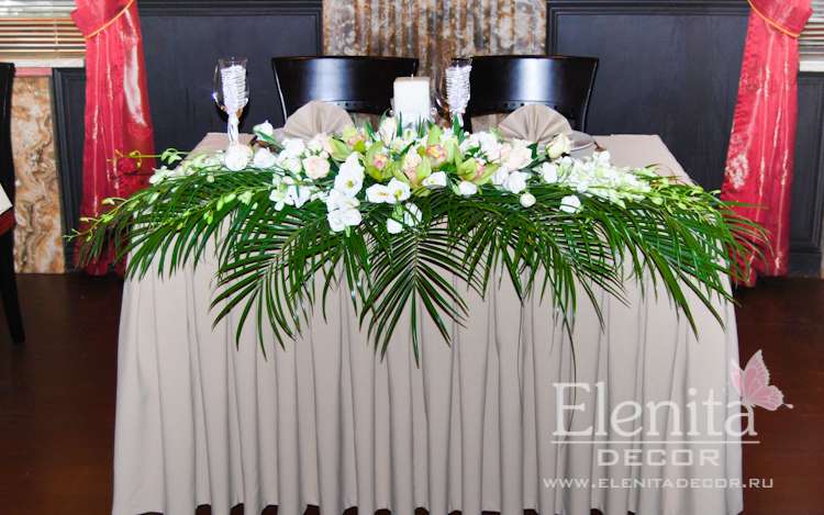 Цветочная композиция для украшения свадебного стола - фото 2323970 Студия декора событий "Elenita Decor"
