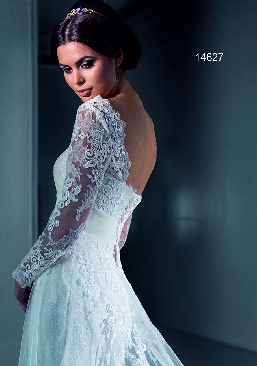 Фото 7174544 в коллекции Портфолио - Салон свадебной и вечерней моды "Белый Танец"