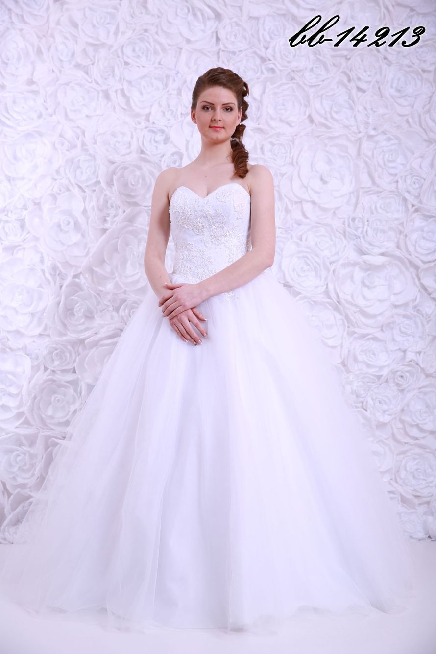 Фото 2747475 в коллекции Свадебные платья на заказ и в наличии - Невеста - свадебный салон