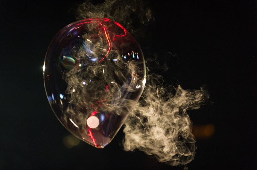 Фото 2795127 в коллекции Мои фотографии - Шоу мыльных пузырей "Барон Мыльхаузен"