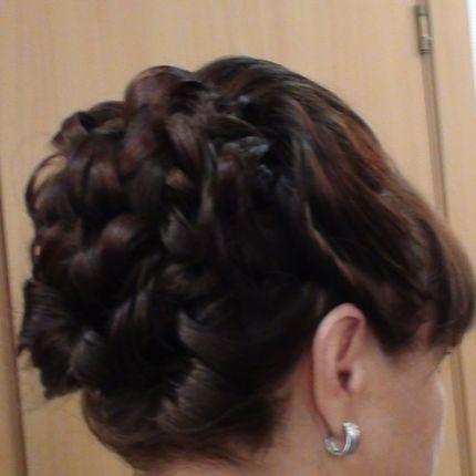 Причёска для мамы невесты