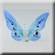 Синяя светящаяся бабочка