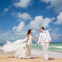 жених и невеста, съемка в Доминикане,  пляж Макао, океан, улыбка, любовь, счастье, молодость, свадьба