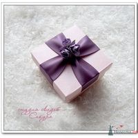 Фиолетовая коробочка