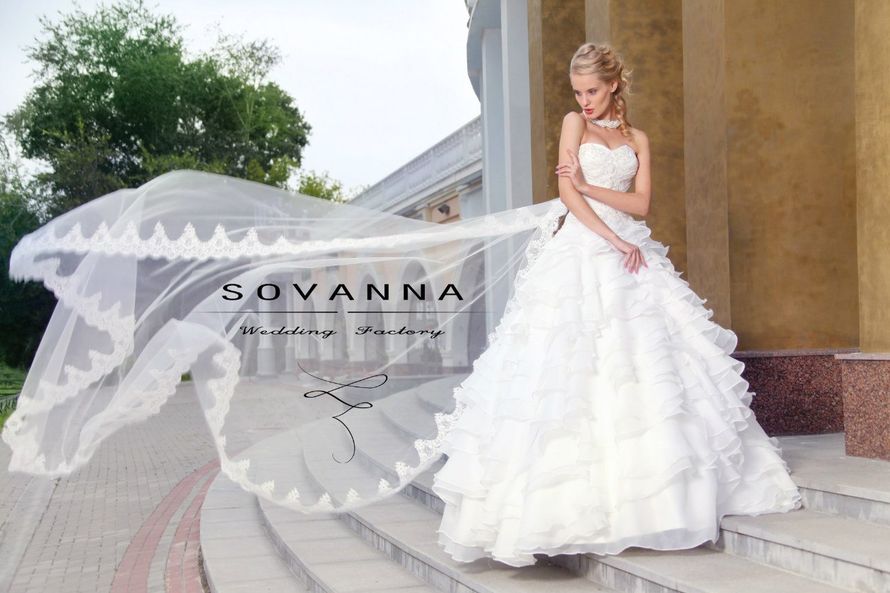 Anna perfect. Платье Sovanna BL-021.