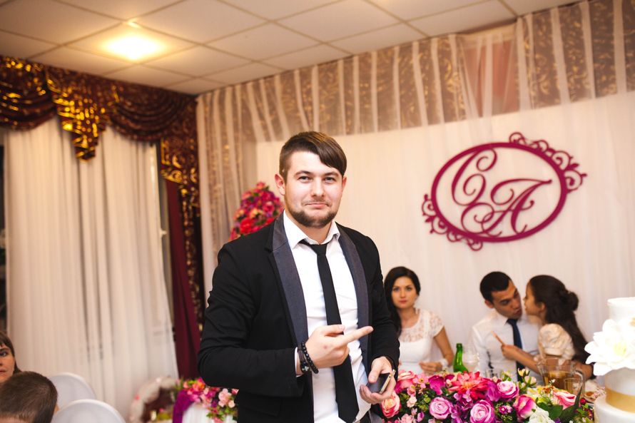 Русско-армянская свадьба! - фото 3627381 Ведущий Александр Борзило