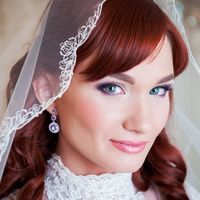 Прекрасная невеста Оленька 
Прическа и макияж Меньшова Юлия
Фотограф Надежда Григорова