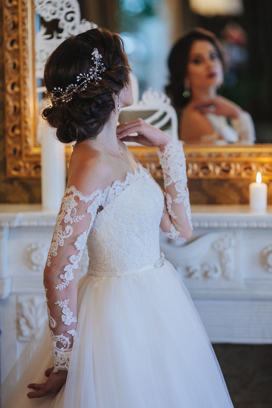 Причёска невесты объёмный пучок - фото 10401702 Стилист-визажист Сусанна Саакова