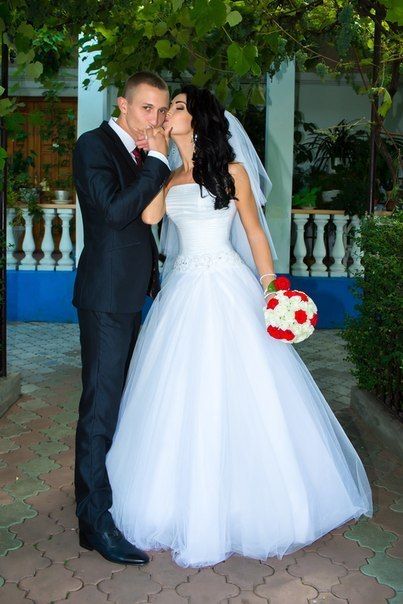 Невеста Юлия в платье "Оливия" из коллекции 2014 - фото 4403703 Свадебный салон Elina Wedding