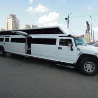 Hummer H-2 Mega в аренду 