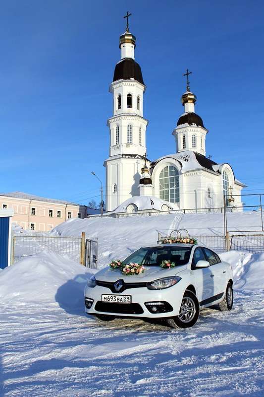 Автомобиль Renault Fluence (белый, 4 места) — от 700 руб/ч - фото 6931598 Дилижанс - аренда авто 