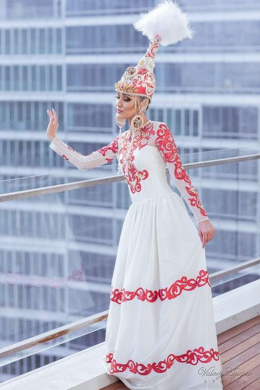 Казахское свадебное платье на кыз узату - фото 9051036 Салон казахских свадебных платьев Золотая пуговица