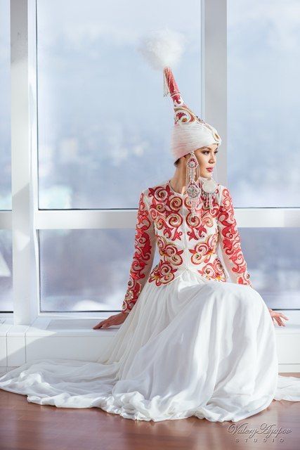 Казахское свадебное платье на кыз узату Алиша - фото 9051040 Салон казахских свадебных платьев Золотая пуговица