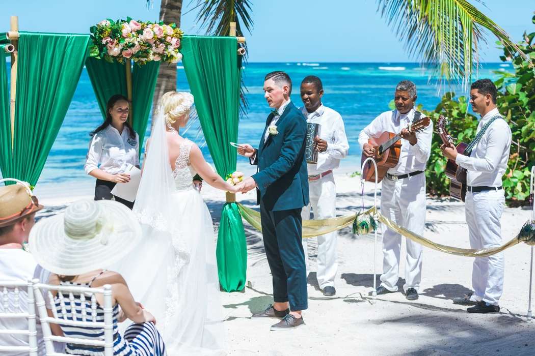 Фото 17358546 в коллекции Изумрудная свадьба в Доминикане на частном пляже Кариббеан {Мария и Артем} - Caribbean Wedding - свадьба в Доминикане