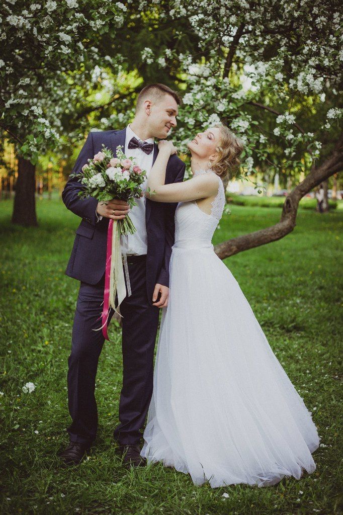 Фотограф - Екатерина Миронова
Прическа и макияж - Арина Гутенко 
Флористика и декор - Авторская мастерская ОБЛАКО - фото 11511954 Мастерская "Облако" 