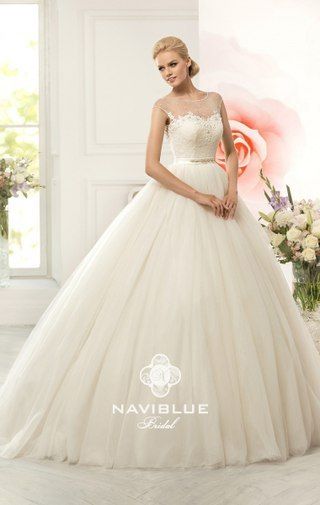Фото 11566274 в коллекции Свадебные платья 2018-2019 - Салон свадебной и вечерней моды "Шик"