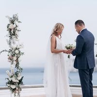 Организация свадьбы, на Крите в Греции. Фотосессия. Стилист. Видеограф оператор. Фотограф.