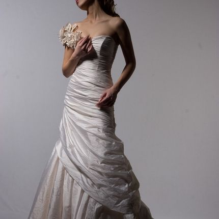 Свадебное платье Иксора