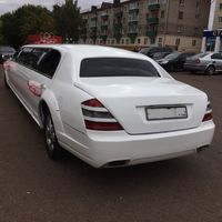 Аренда лимузина в стиле Мерседес W221