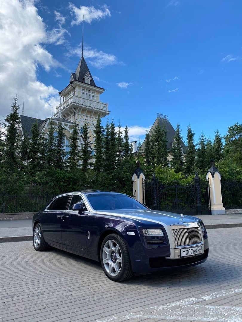 Rolls-Royce Ghost в аренду, 1 час