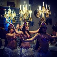 Арабский танец с канделябрами