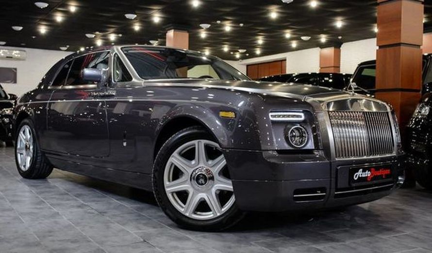 079 Rolls Royce Phantom Coupe в аренду