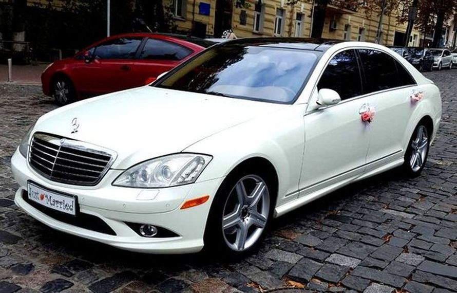 390 Mercedes W221 S550 белый в аренду