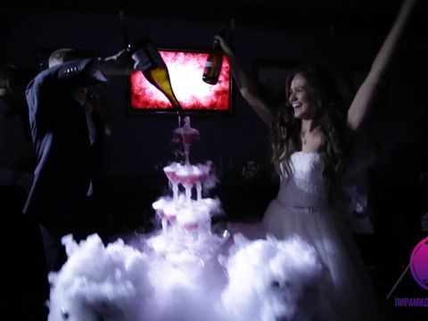 Пирамида шампанского на свадьбу в СПб и ЛО